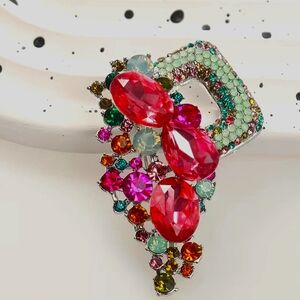 Elegant Pink and Green Gemstone Brooch